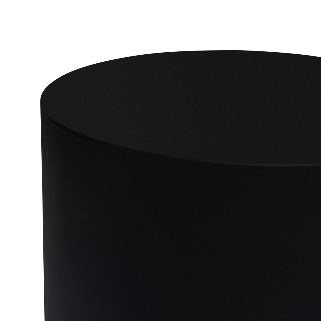 Polished Concrete Outdoor Round Accent Table 16" (Black)